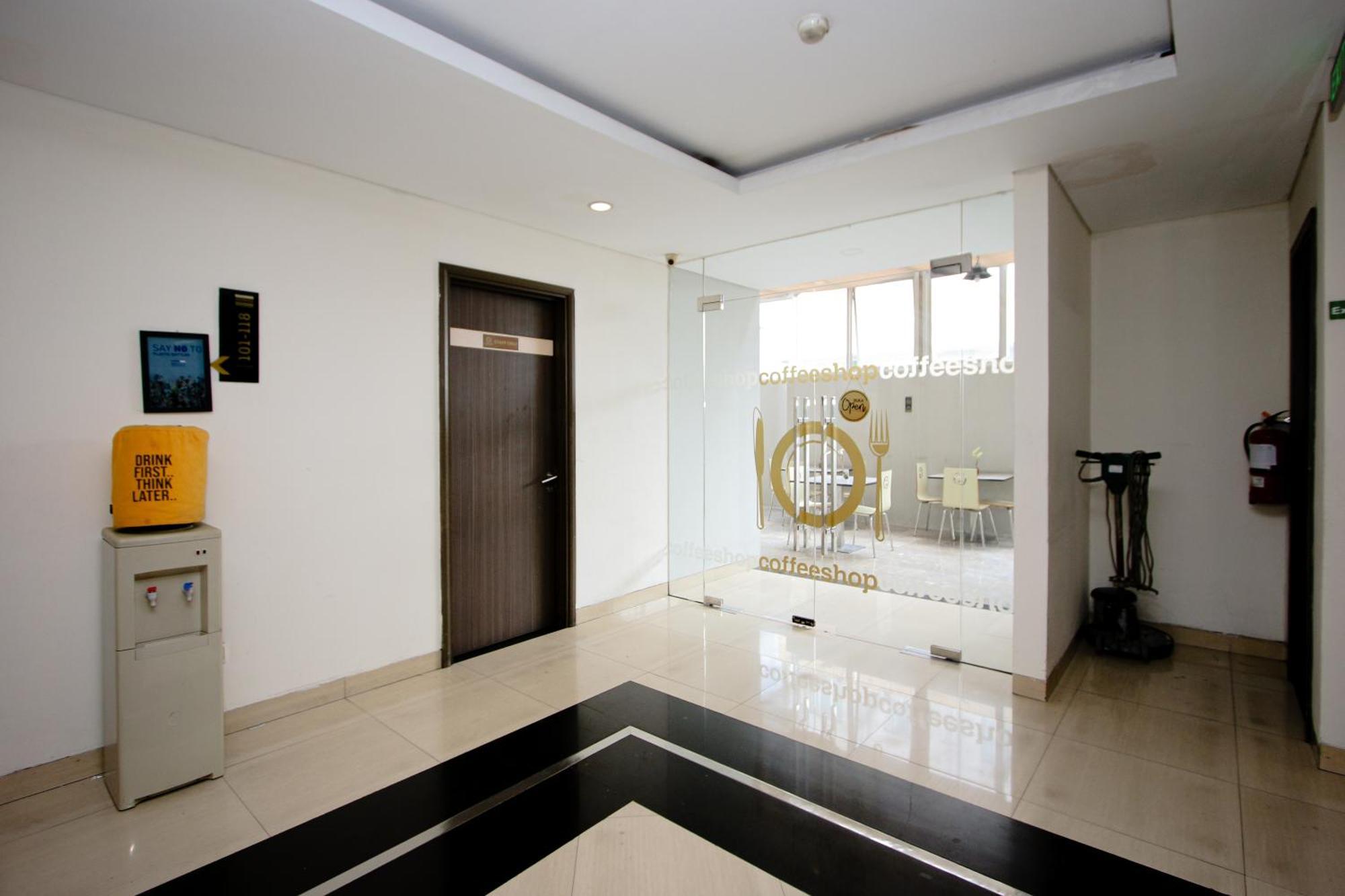 Zodiak Asia Afrika By Kagum Hotels Bandung Luaran gambar